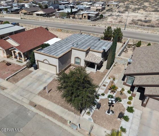 14333 DESERT CACTUS Drive, Horizon City, TX 79928
