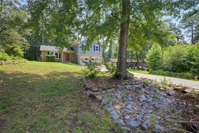 1986 Gibralter Way, Conyers, GA 30012