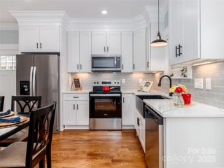 2302 Jordi Way, Charlotte, NC 28213