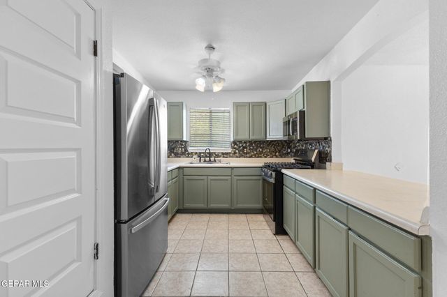 9127 Texas Red Drive, El Paso, TX 79907