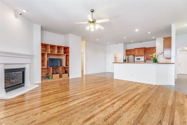 2720 Gray Rock Drive, Fort Worth, TX 76131