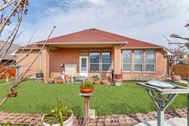 2720 Gray Rock Drive, Fort Worth, TX 76131