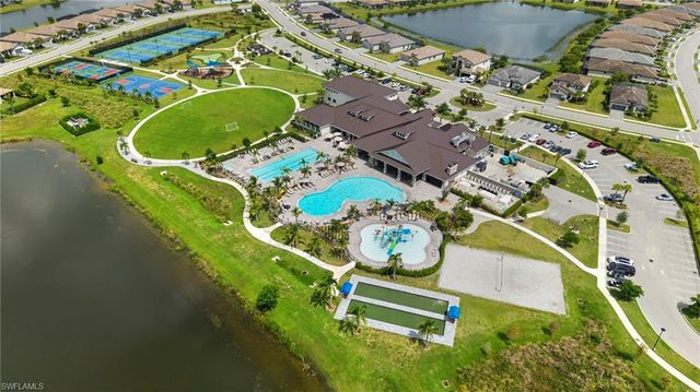 14035 Pine Lodge LN, Fort Myers, FL 33913