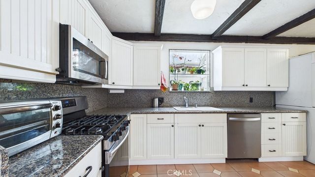 1430 E Mountain Street, Glendale, CA 91207