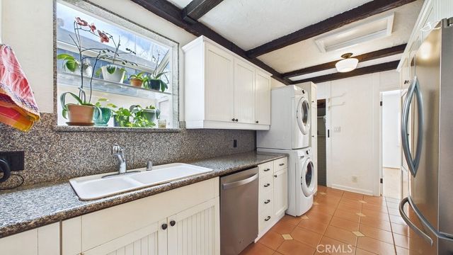 1430 E Mountain Street, Glendale, CA 91207