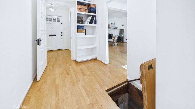 1430 E Mountain Street, Glendale, CA 91207