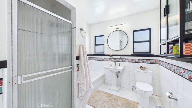 1430 E Mountain Street, Glendale, CA 91207