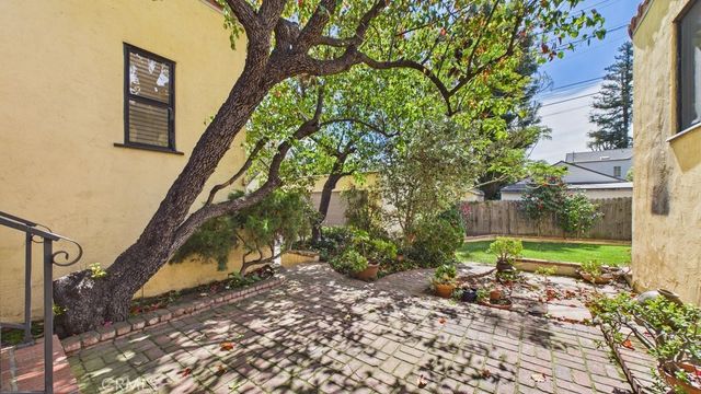 1430 E Mountain Street, Glendale, CA 91207