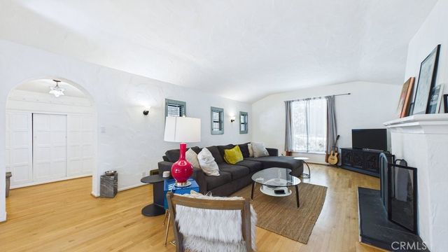 1430 E Mountain Street, Glendale, CA 91207