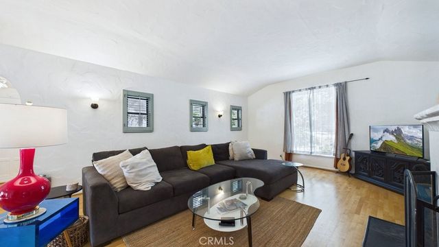 1430 E Mountain Street, Glendale, CA 91207