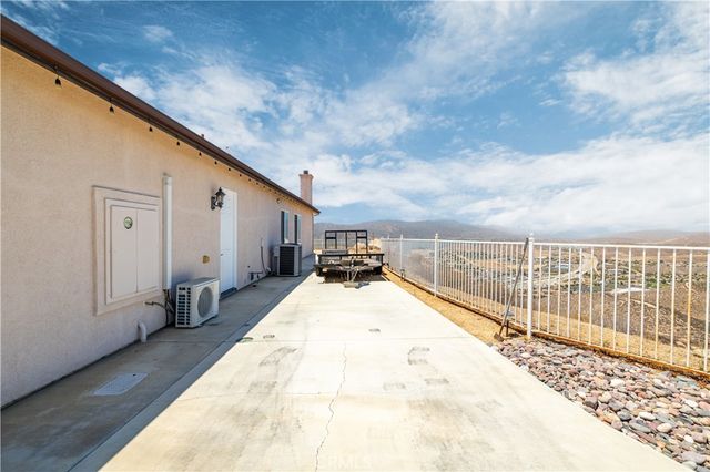 32330 Elsinore Heights, Wildomar, CA 92595