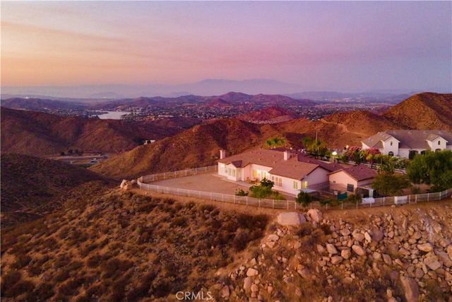 32330 Elsinore Heights, Wildomar, CA 92595