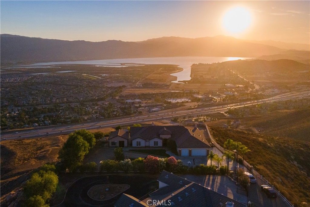 32330 Elsinore Heights, Wildomar, CA 92595 — photo 2