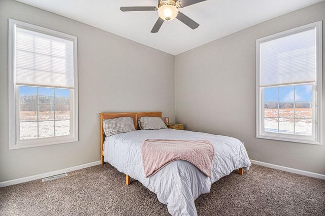 6115 E 125 S, Knox, IN 46534