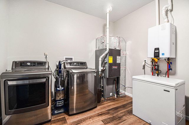 6115 E 125 S, Knox, IN 46534