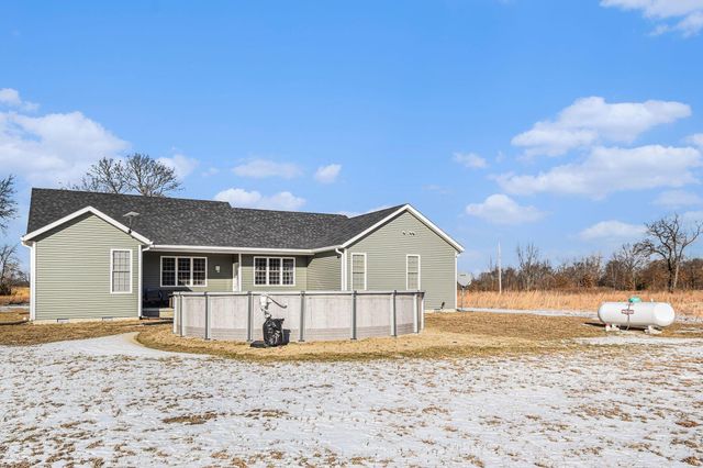 6115 E 125 S, Knox, IN 46534