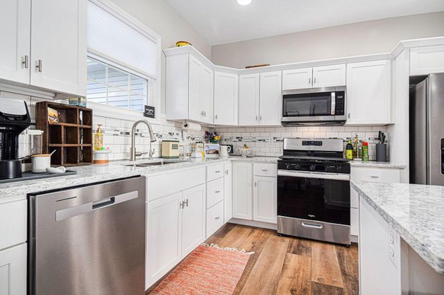 6115 E 125 S, Knox, IN 46534