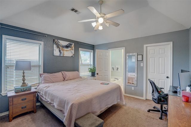 8801 Stewart Street, Cross Roads, TX 76227