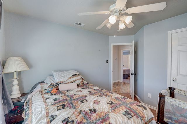 8801 Stewart Street, Cross Roads, TX 76227