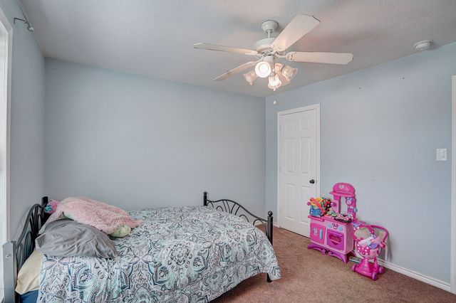 8801 Stewart Street, Cross Roads, TX 76227
