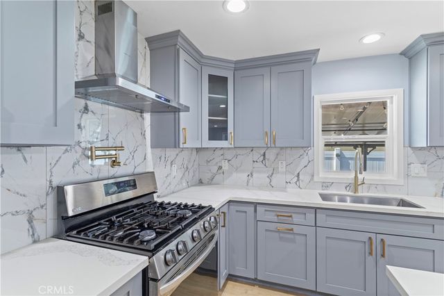 8996 Newport, Fontana, CA 92335