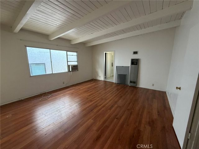 1606 Barry, Los Angeles, CA 90025