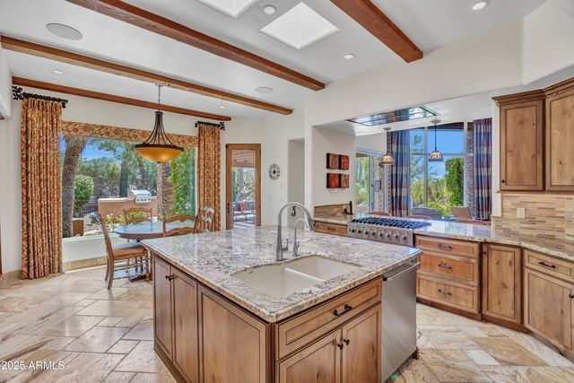 10040 E HAPPY VALLEY Road 64, Scottsdale, AZ 85255