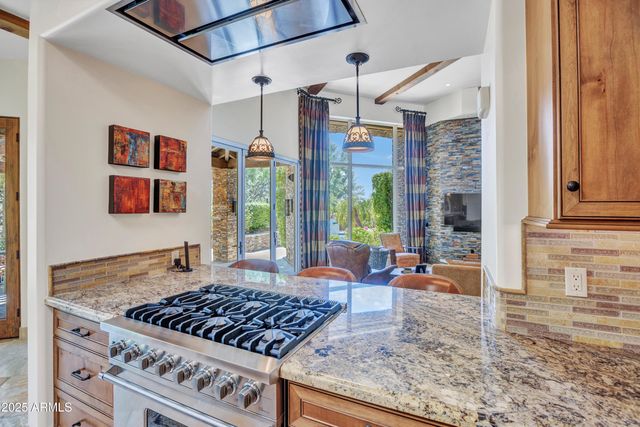 10040 E HAPPY VALLEY Road 64, Scottsdale, AZ 85255