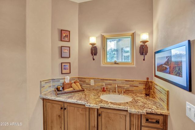 10040 E HAPPY VALLEY Road 64, Scottsdale, AZ 85255