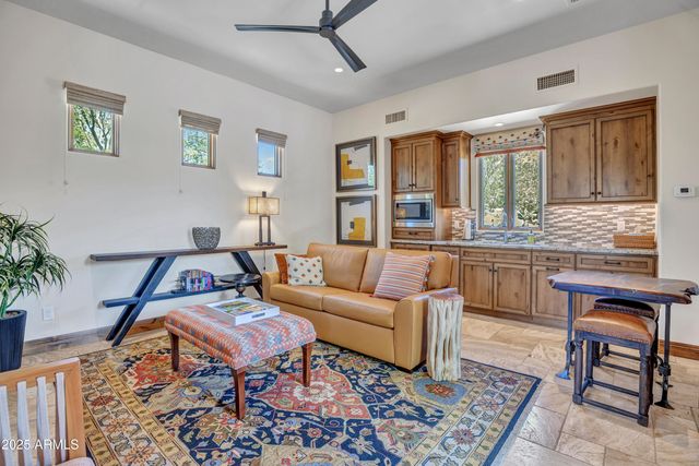 10040 E HAPPY VALLEY Road 64, Scottsdale, AZ 85255