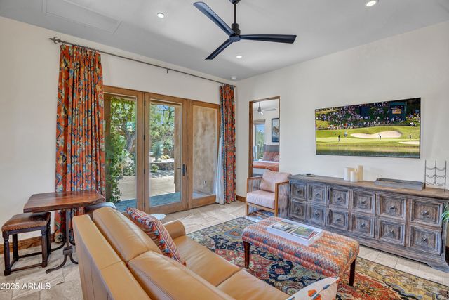 10040 E HAPPY VALLEY Road 64, Scottsdale, AZ 85255