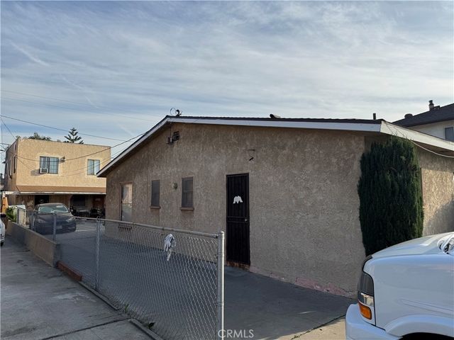 11022 Benwell, Lynwood, CA 90262