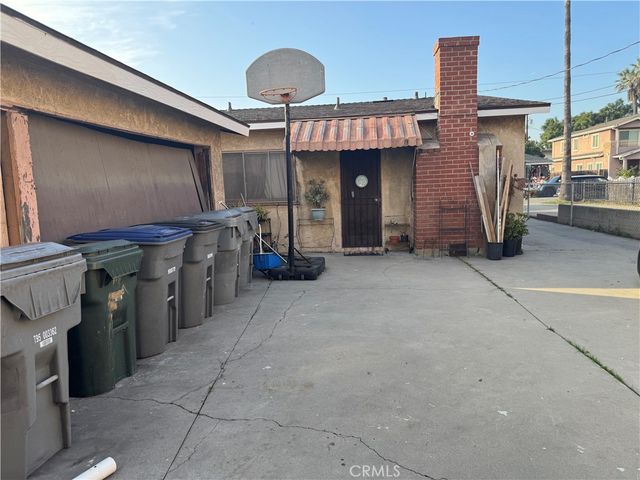 11022 Benwell, Lynwood, CA 90262