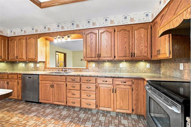 327 Marshall Street, Chippewa Falls, WI 54729