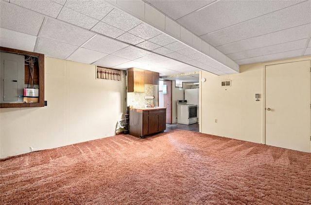 327 Marshall Street, Chippewa Falls, WI 54729