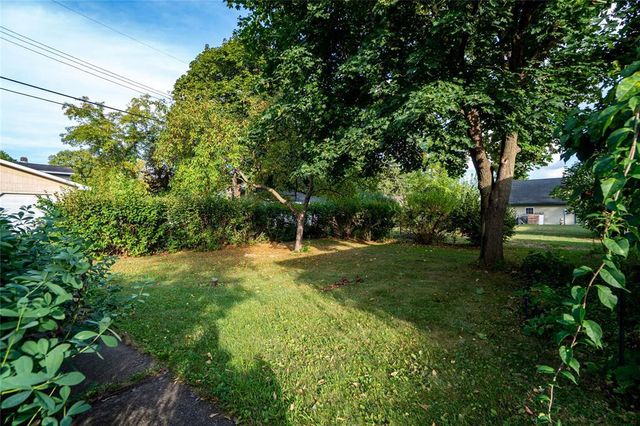 327 Marshall Street, Chippewa Falls, WI 54729