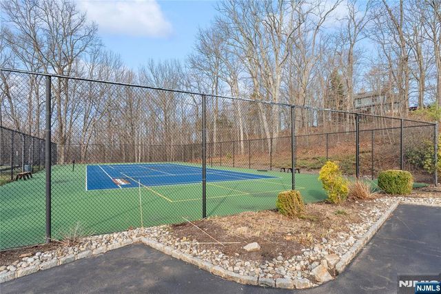 4 Richmond Road 215, West Milford, NJ 07480