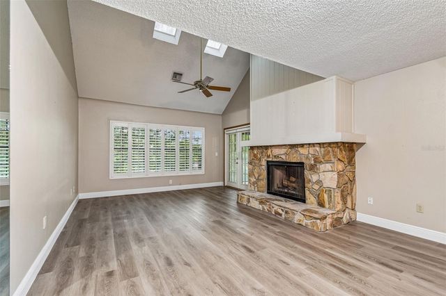 2830 COUNTRYSIDE BOULEVARD 223, Clearwater, FL 33761
