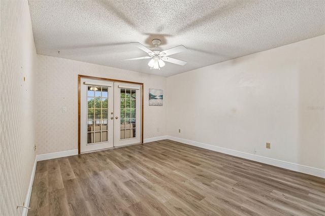 2830 COUNTRYSIDE BOULEVARD 223, Clearwater, FL 33761