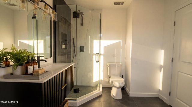 2824 N 71st Place, Scottsdale, AZ 85257