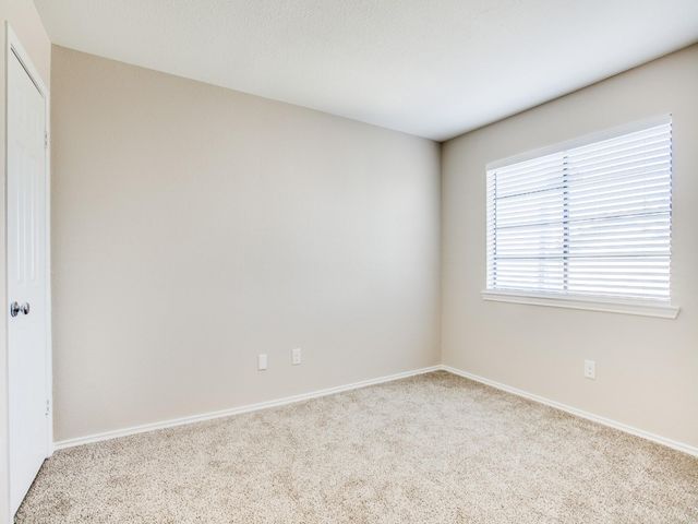 4102 Buena Vista Street 10, Dallas, TX 75204