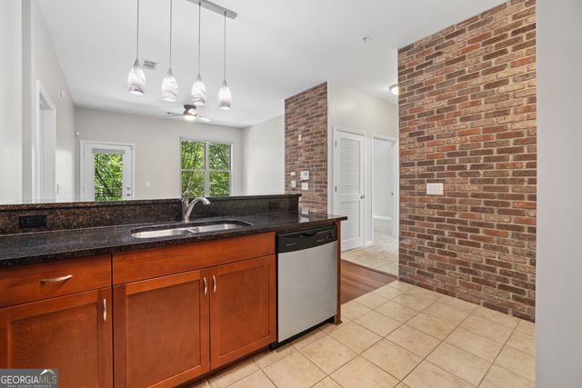 870 Mayson Turner Road NW 1208, Atlanta, GA 30314