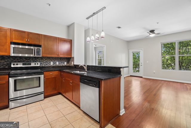 870 Mayson Turner Road NW 1208, Atlanta, GA 30314
