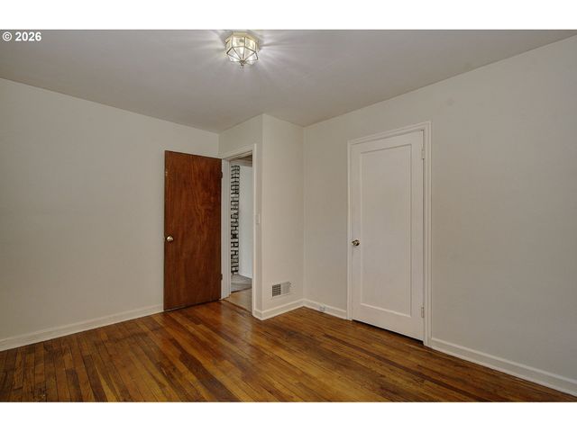 510 ASH St, Vancouver, WA 98661