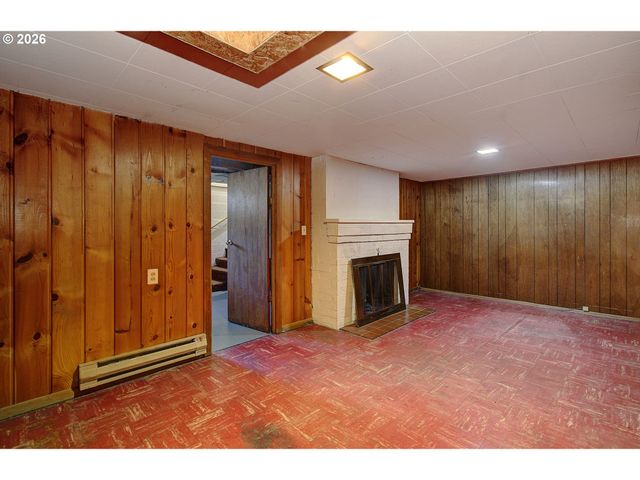 510 ASH St, Vancouver, WA 98661