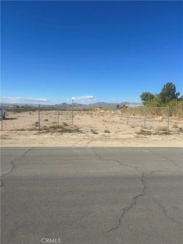 11482 Locust, Lucerne Valley, CA 92356