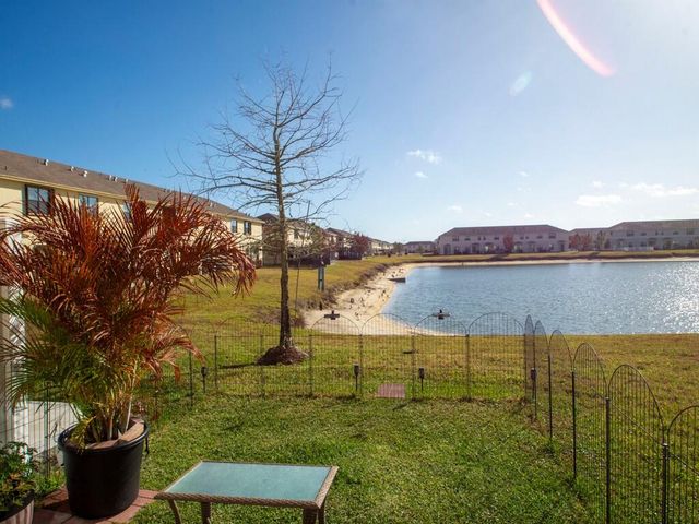 10106 W Villa Circle, Vero Beach, FL 32966