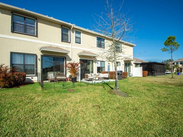 10106 W Villa Circle, Vero Beach, FL 32966