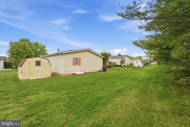 36 BENTWOOD CIR, Harleysville, PA 19438