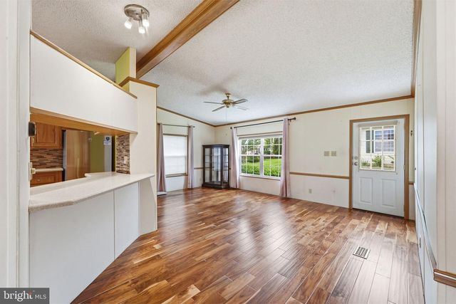 36 BENTWOOD CIR, Harleysville, PA 19438